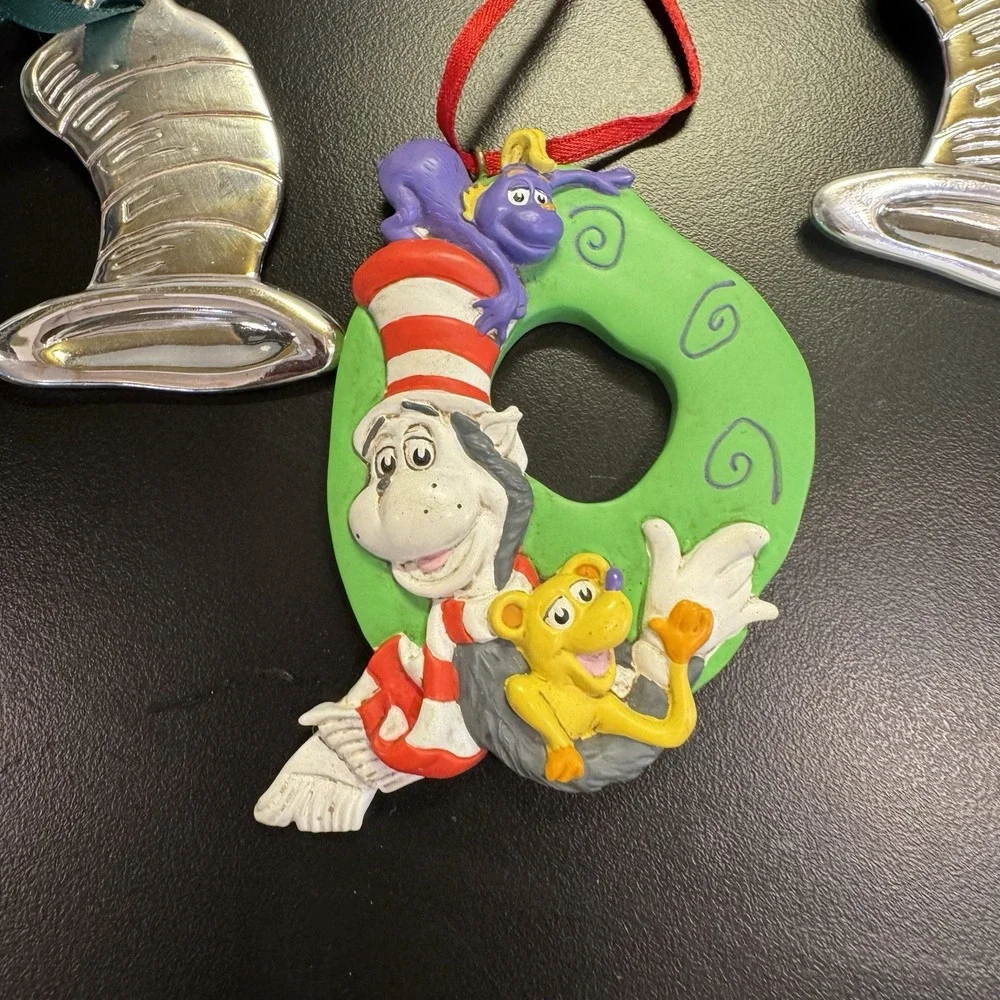 3 Dr Suess Christmas Ornament Cat in the Hat Thing‎ 1 Thing 2  & 2 Metal Hats